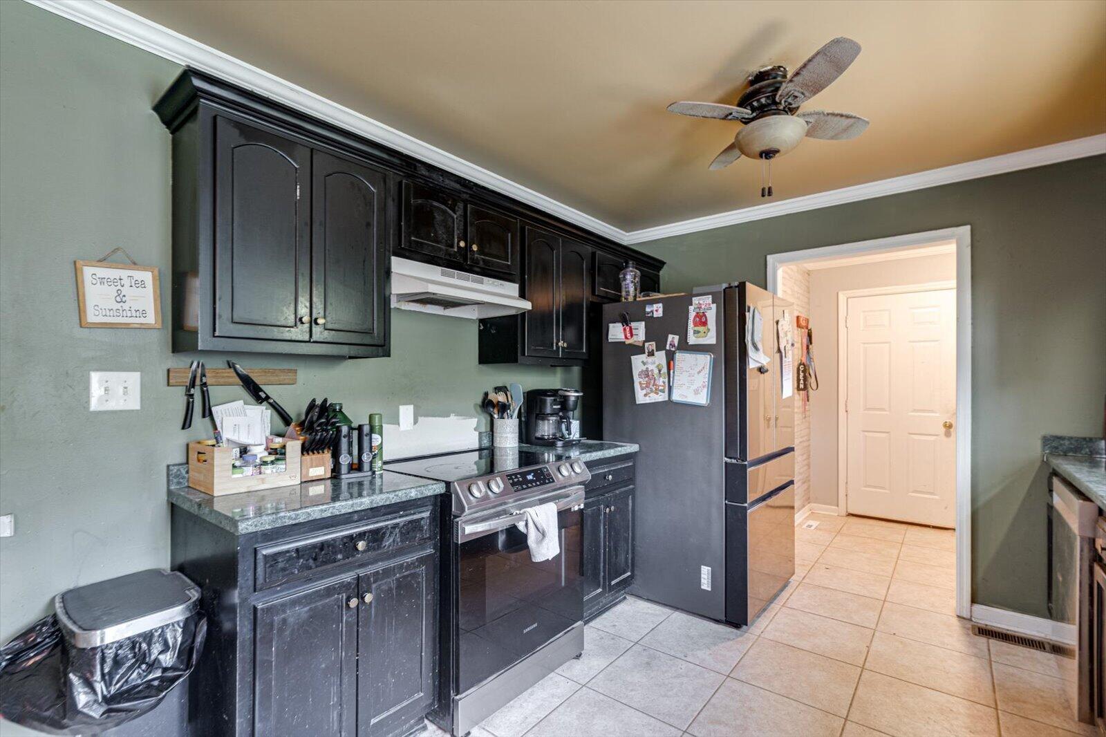 158 Pinewood Drive Rock Spring, GA 30739 - Photo 10 of 26 10-158 Pinewood Dr-10