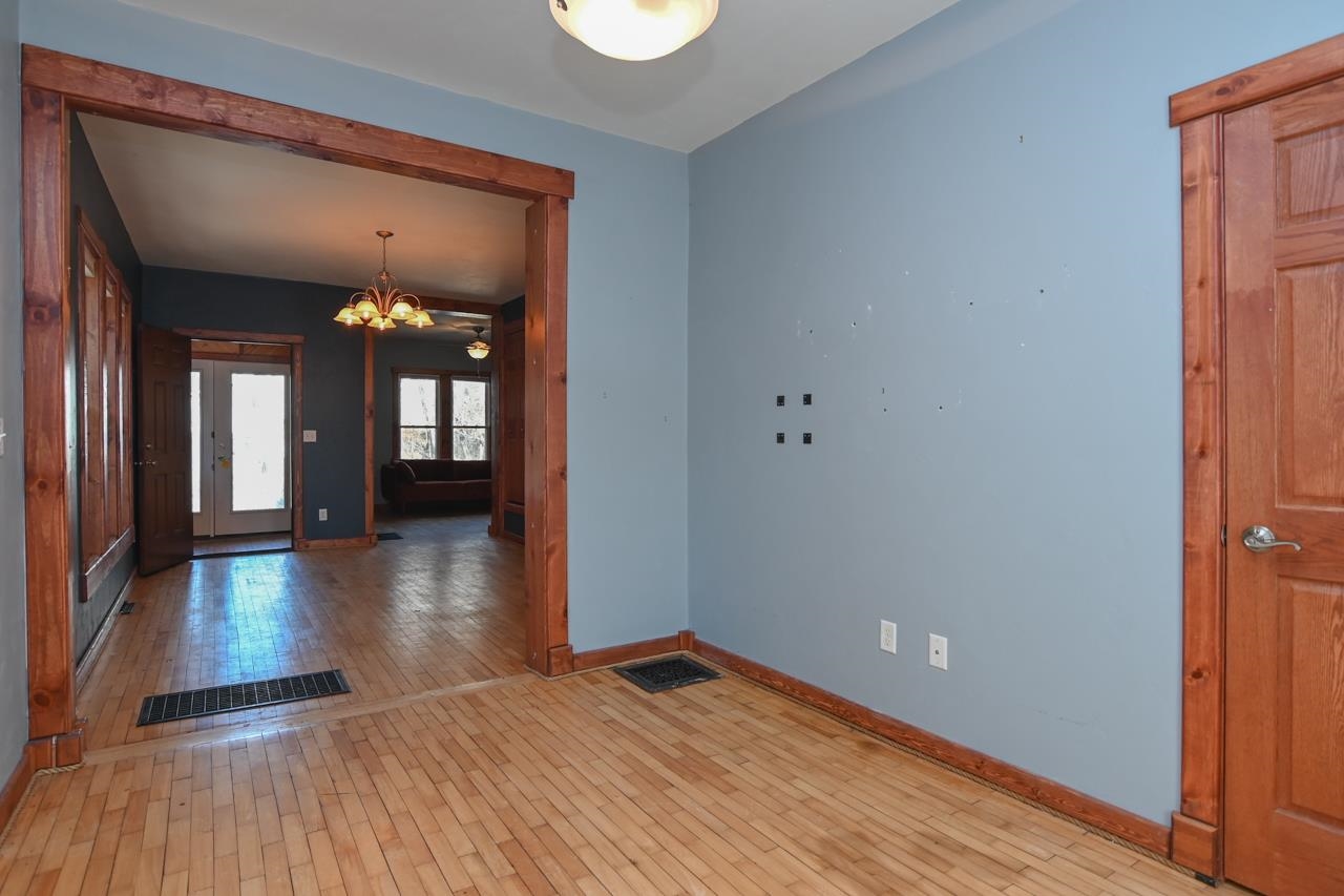 835 East John Street Appleton, WI 54911 - Photo 17 of 27
