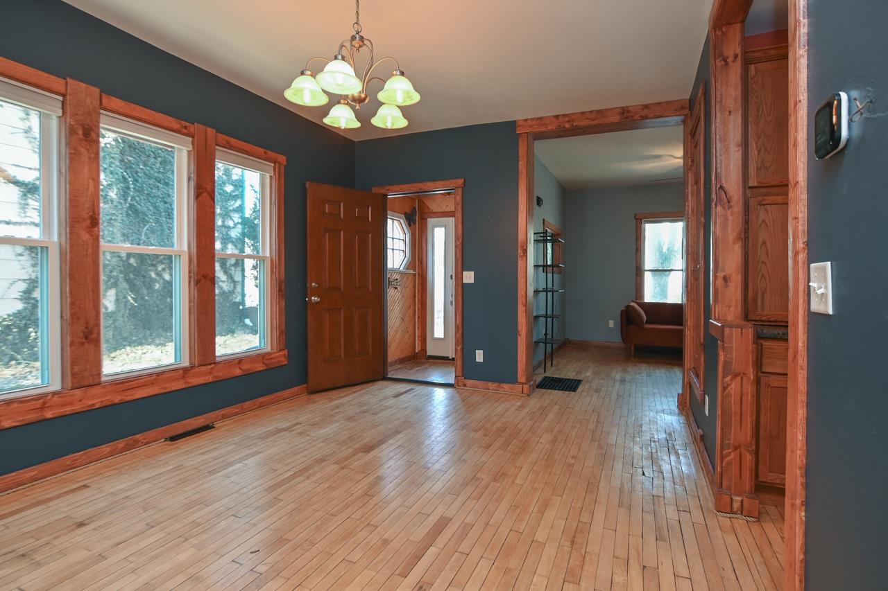 835 East John Street Appleton, WI 54911 - Photo 9 of 27