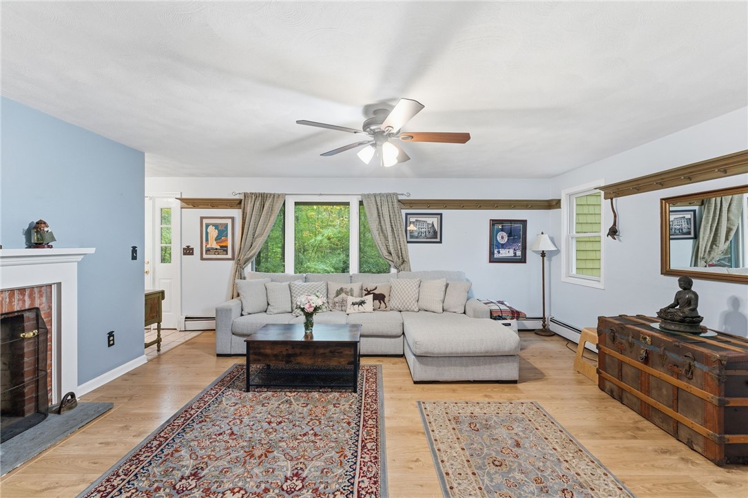 482 Bulgarmarsh Road Tiverton, RI 02878 - Photo 19 of 42