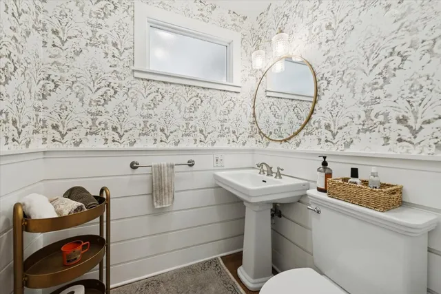 $1,350,000 | 1570 Ashland Avenue, Evanston, IL 60201