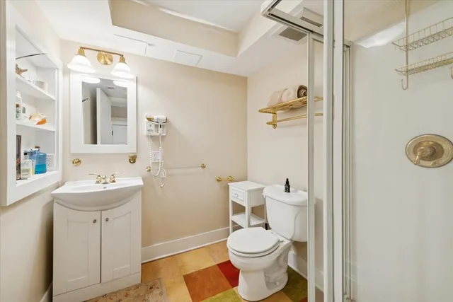 $1,350,000 | 1570 Ashland Avenue, Evanston, IL 60201