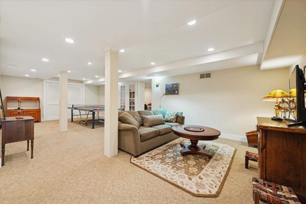 1570 Ashland Avenue Evanston, IL 60201 - Photo 23 of 40 a living room with furniture and a dining table with kitchen view
