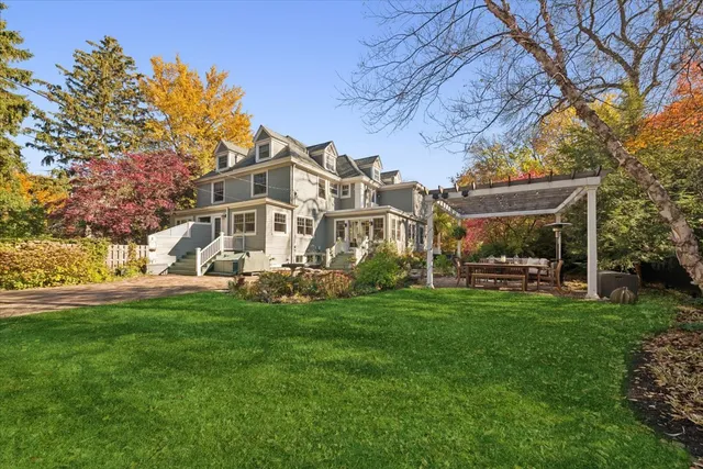 $1,350,000 | 1570 Ashland Avenue, Evanston, IL 60201