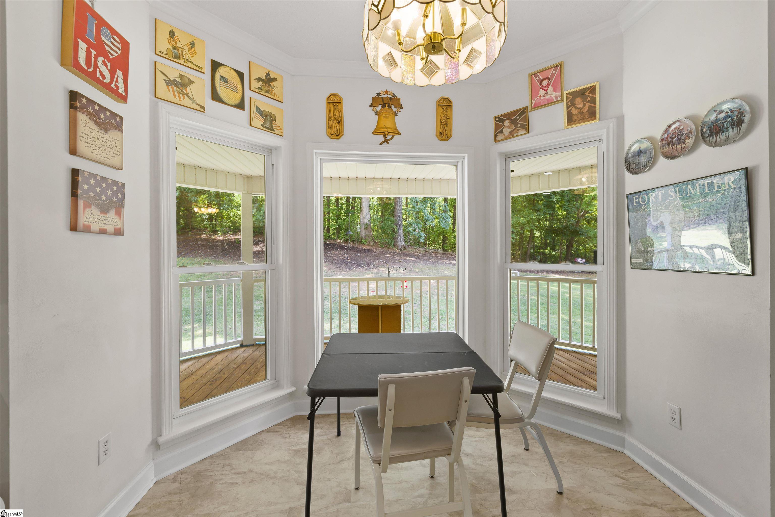 601 Stallings Road Taylors, SC 29687 - Photo 7 of 35