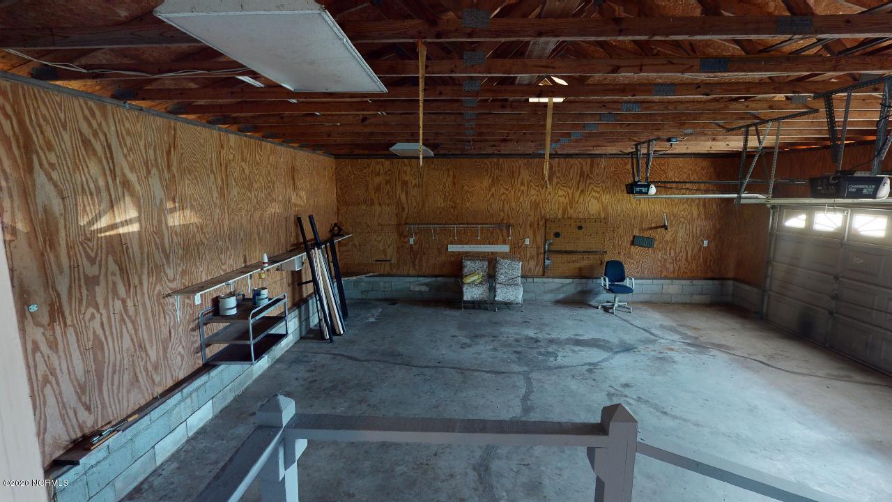 255 Core Road Richlands, NC 28574 - Photo 12 of 35 255-Core-Road-04112020_075400