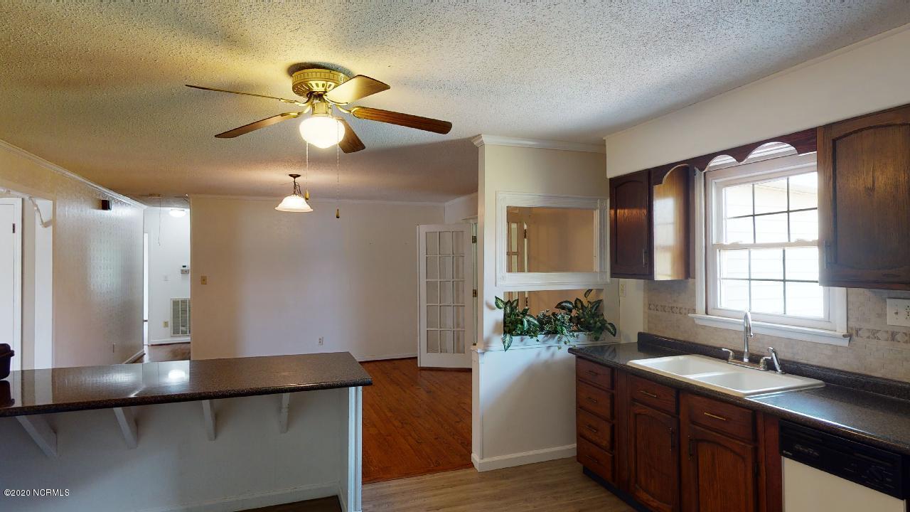 255 Core Road Richlands, NC 28574 - Photo 14 of 35 255-Core-Road-04112020_075555
