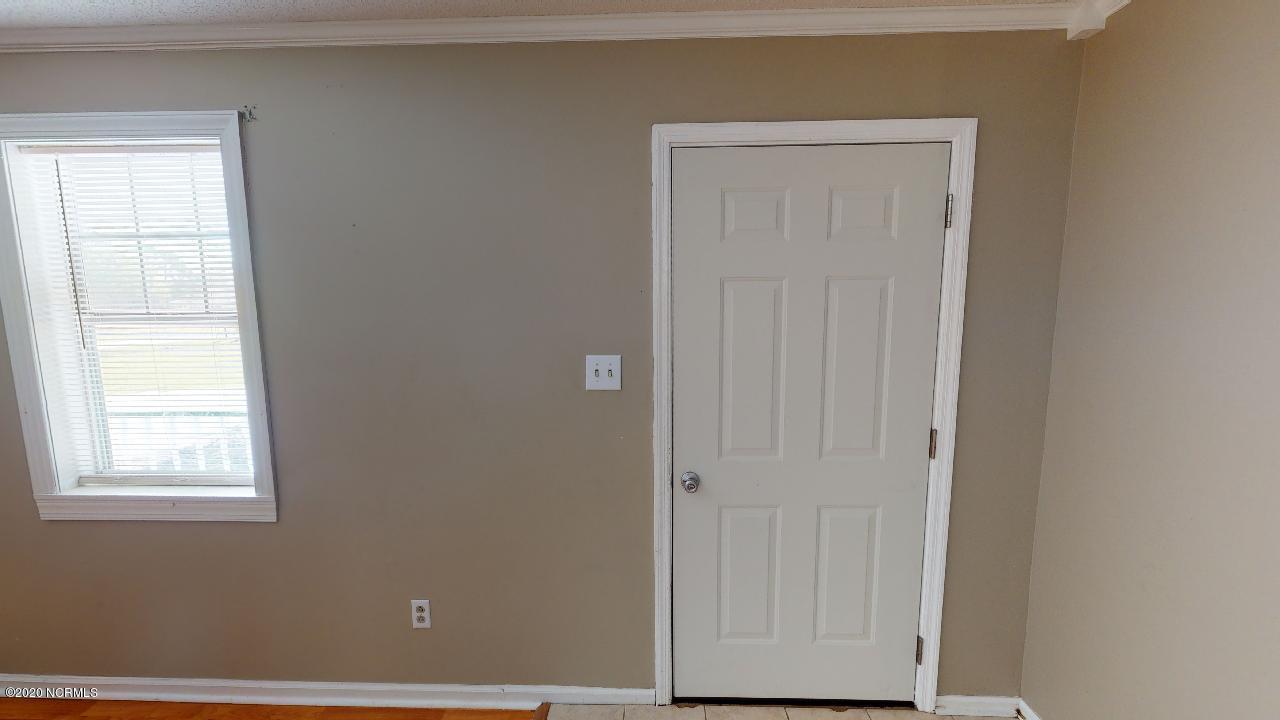 255 Core Road Richlands, NC 28574 - Photo 3 of 35 255-Core-Road-04112020_075014