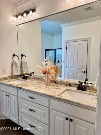 $276,800 | 456 Greenfield Ridge Circle, Brandon, MS 39042