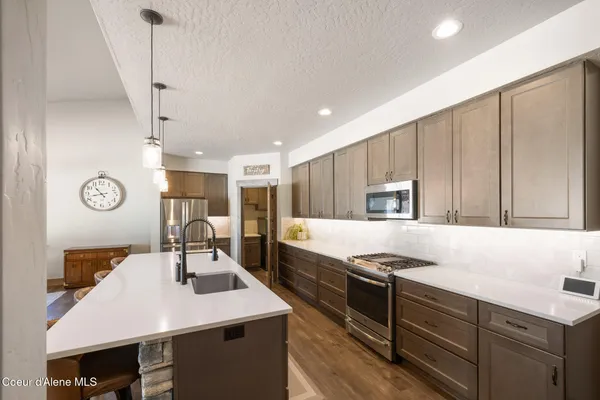 $939,900 | 1402 West Wayward Circle, Post Falls, ID 83854