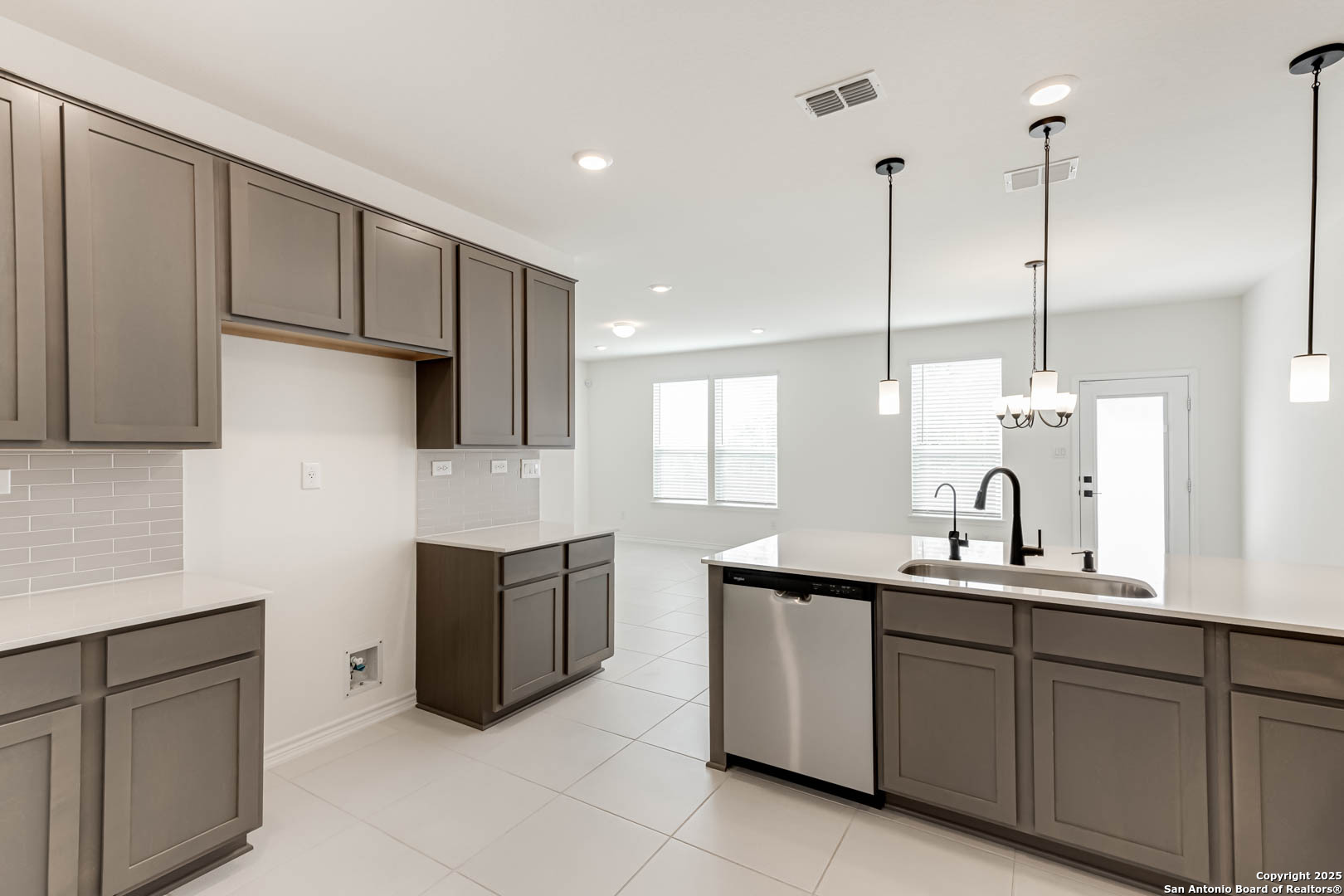 14839 Vance Jackson Road, Unit 503 San Antonio, TX 78249 - Photo 18 of 44