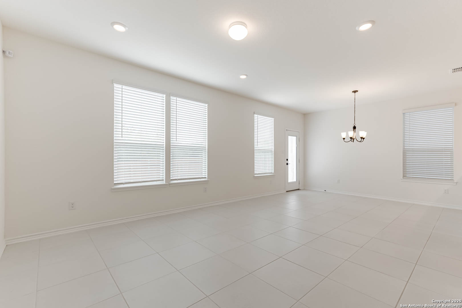 14839 Vance Jackson Road, Unit 503 San Antonio, TX 78249 - Photo 6 of 44