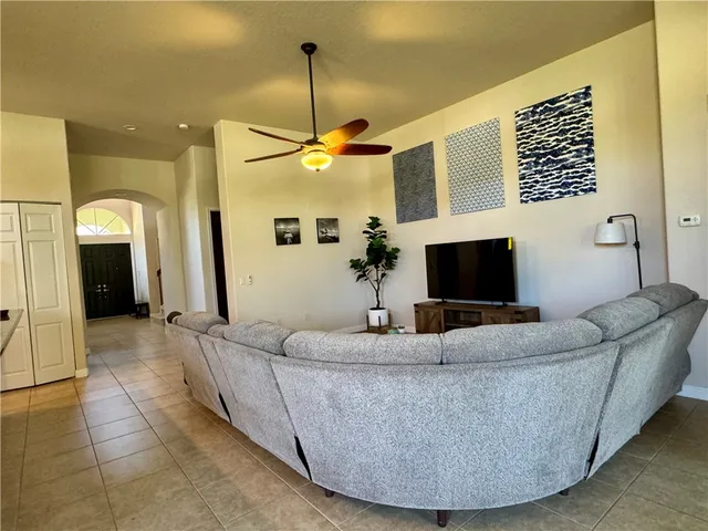 $5,000 | 3318 Burlington Place Southwest, Vero Beach, FL 32968