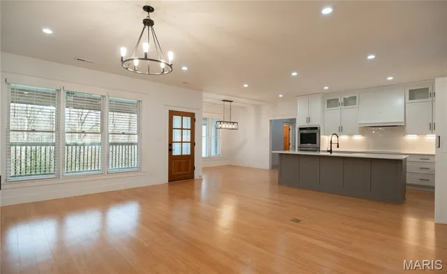 $499,900 | 306 Timberwolf Drive, Poplar Bluff, MO 63901