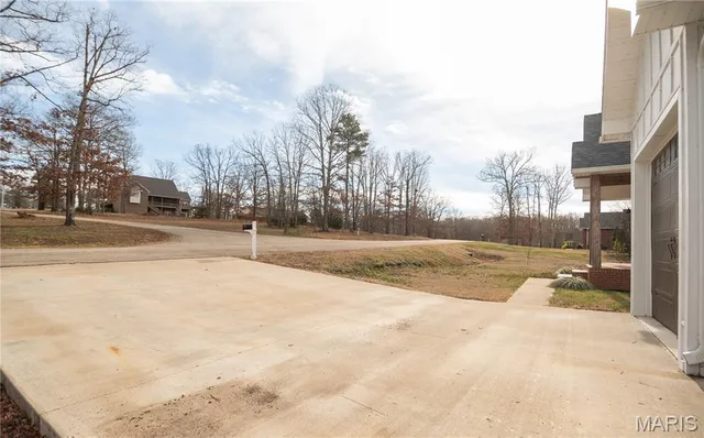 $499,900 | 306 Timberwolf Drive, Poplar Bluff, MO 63901