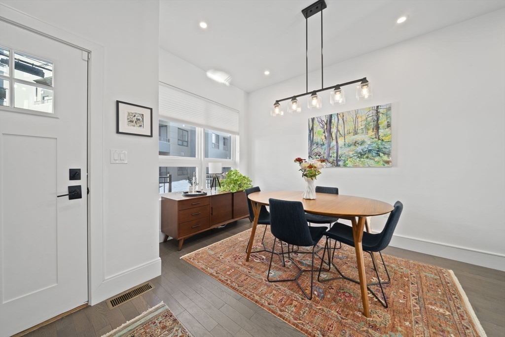 196 Gardner Street, Unit 196 Boston, MA 02132 - Photo 9 of 26