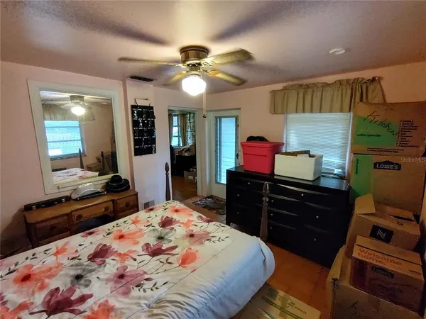 $498,000 | 995 West 11th Avenue, Mount Dora, FL 32757