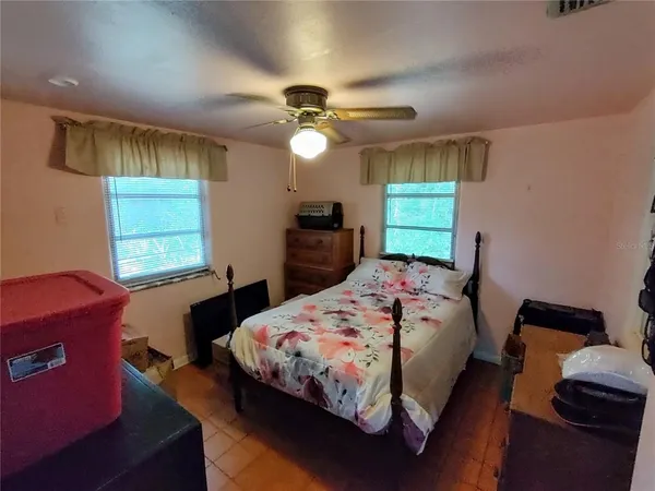 $498,000 | 995 West 11th Avenue, Mount Dora, FL 32757