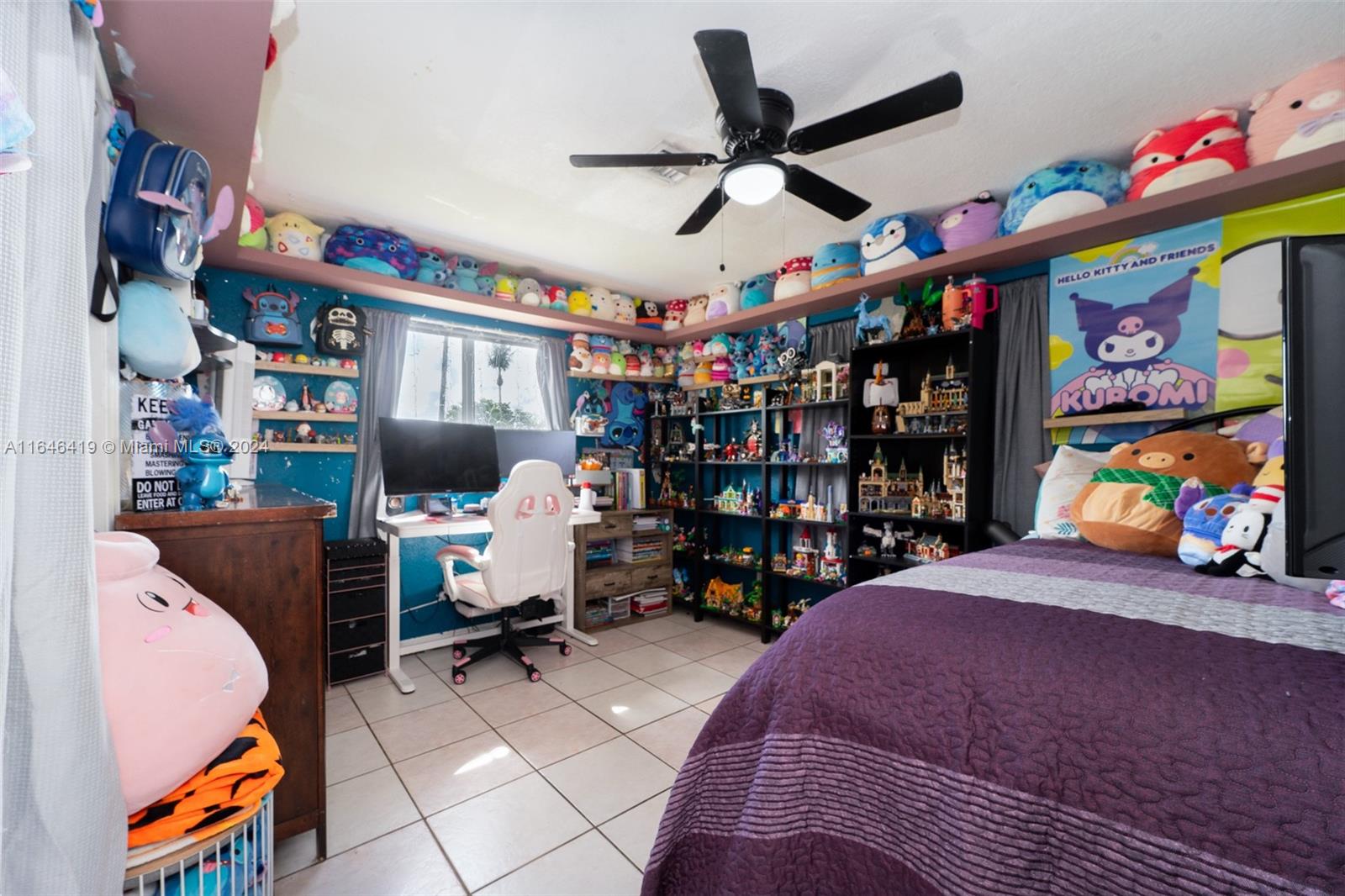 18400 Northeast 7th Court North Miami Beach, FL 33179 - Photo 8 of 24 a bedroom