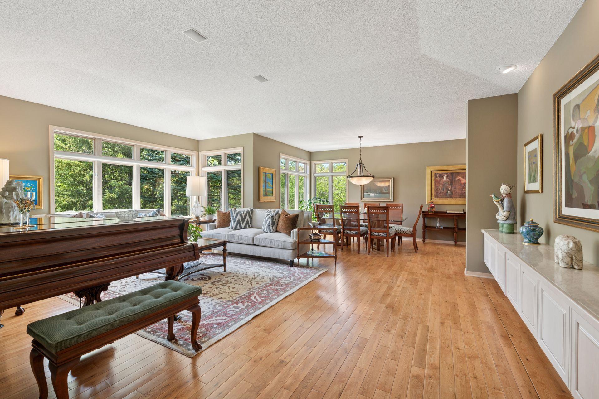 7057 Crowne Oak Road Eden Prairie, MN 55344 - Photo 4 of 44 Gallery Image 4
