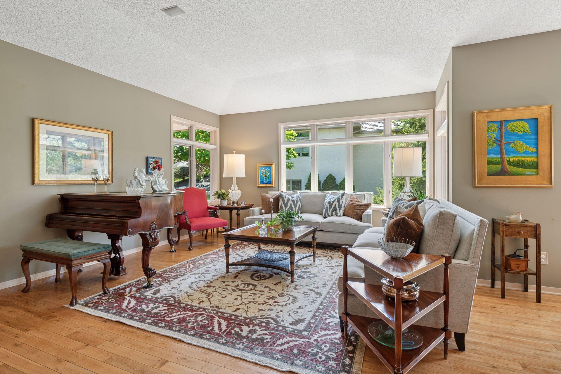 7057 Crowne Oak Road Eden Prairie, MN 55344 - Photo 5 of 44 Gallery Image 5