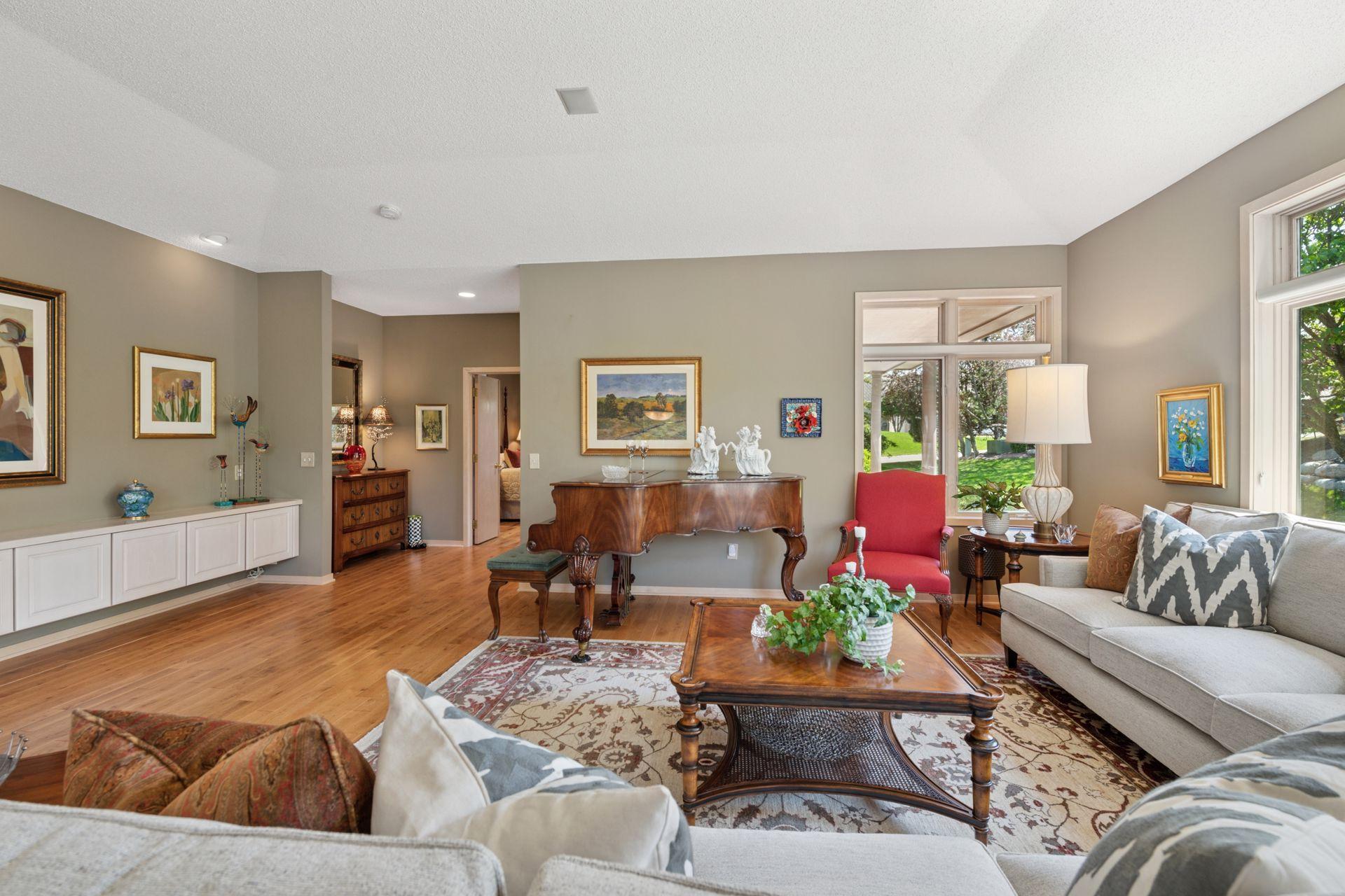 7057 Crowne Oak Road Eden Prairie, MN 55344 - Photo 7 of 44 Gallery Image 7