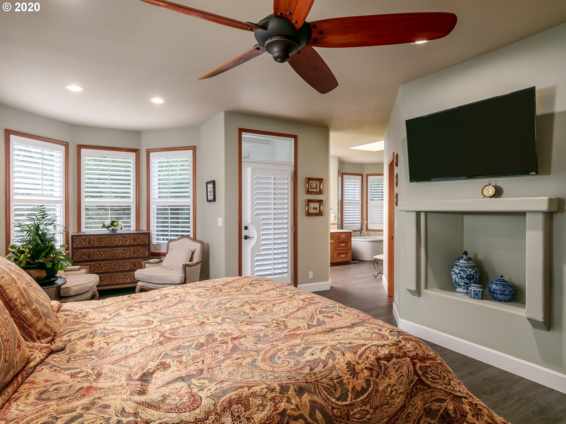 32285 Southwest Laurel Road Hillsboro, OR 97123 - Photo 16 of 32