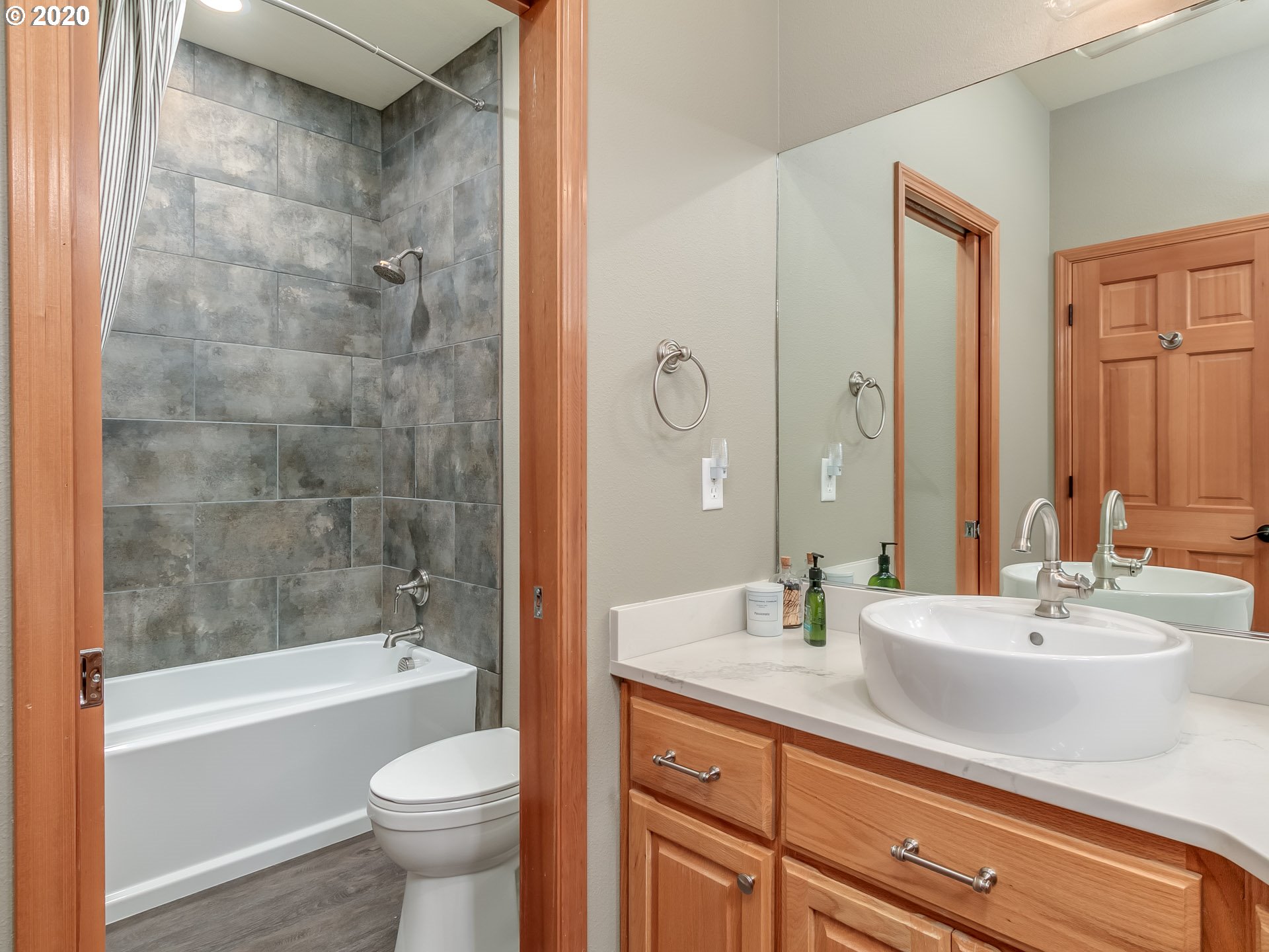 32285 Southwest Laurel Road Hillsboro, OR 97123 - Photo 22 of 32