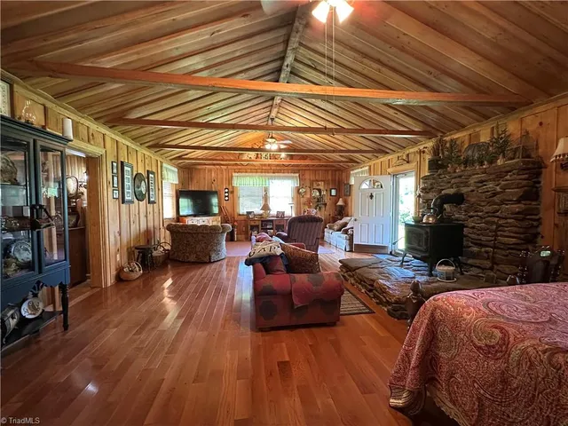 $645,500 | 1501 Sand Ridge Road, Millers Creek, NC 28651