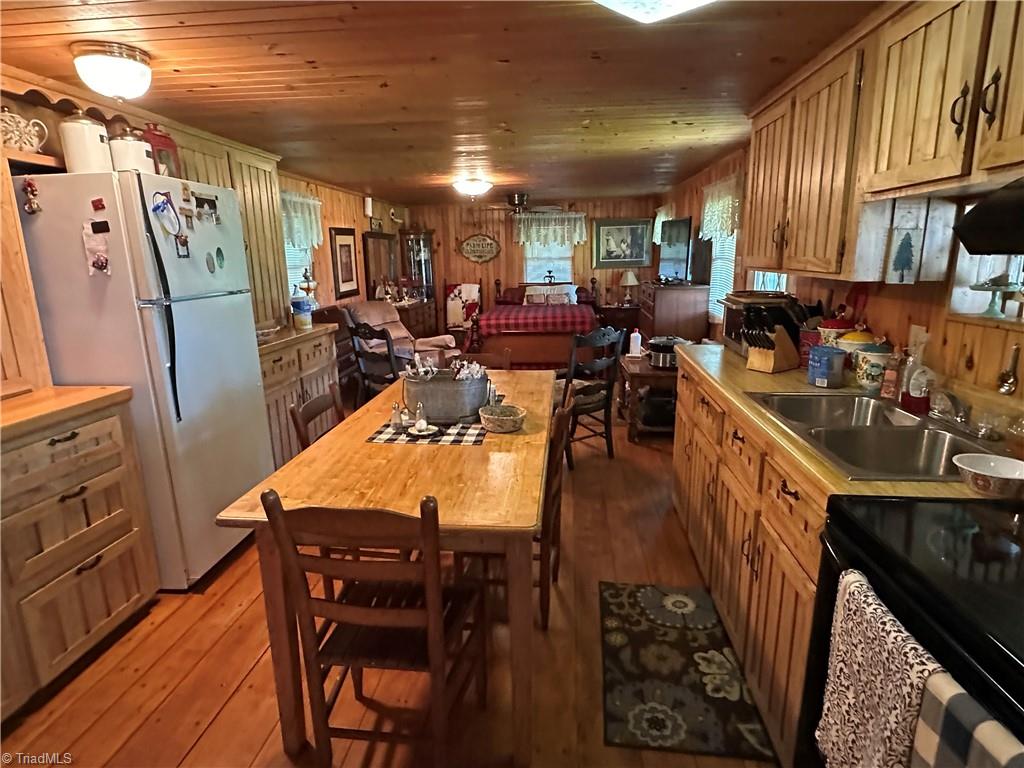 1501 Sand Ridge Road Millers Creek, NC 28651 - Photo 26 of 48