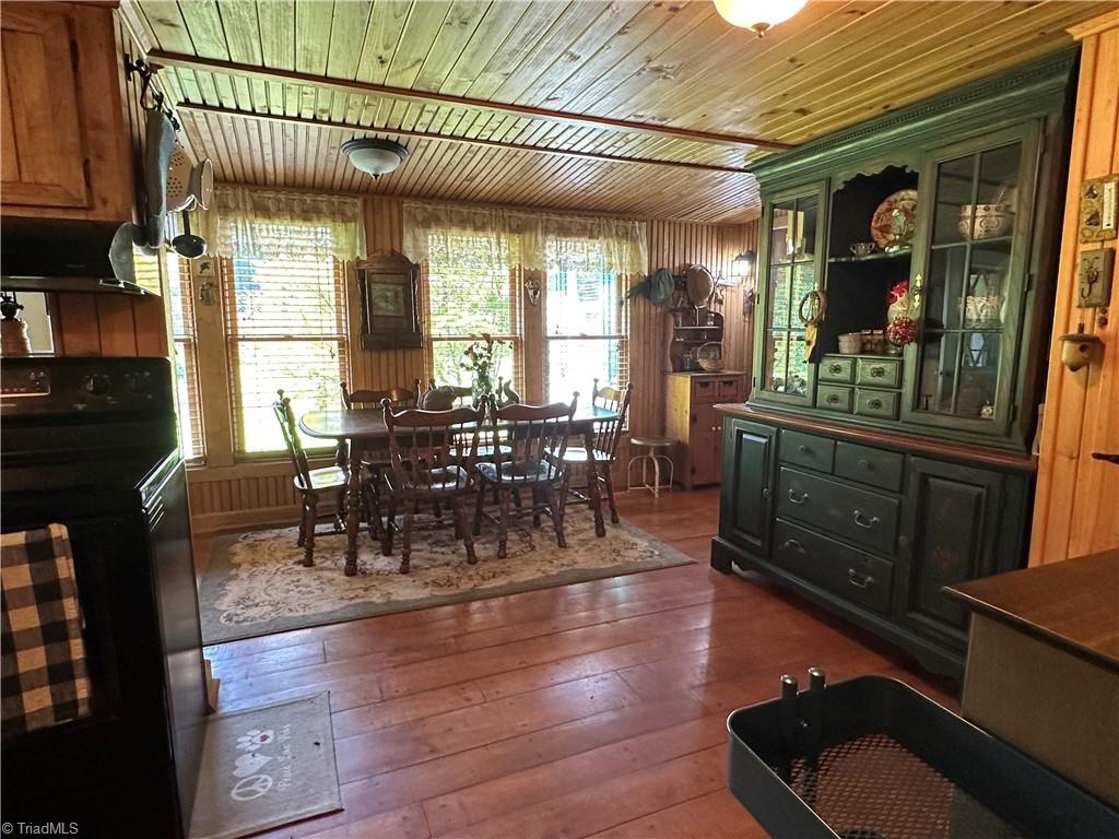 1501 Sand Ridge Road Millers Creek, NC 28651 - Photo 30 of 48