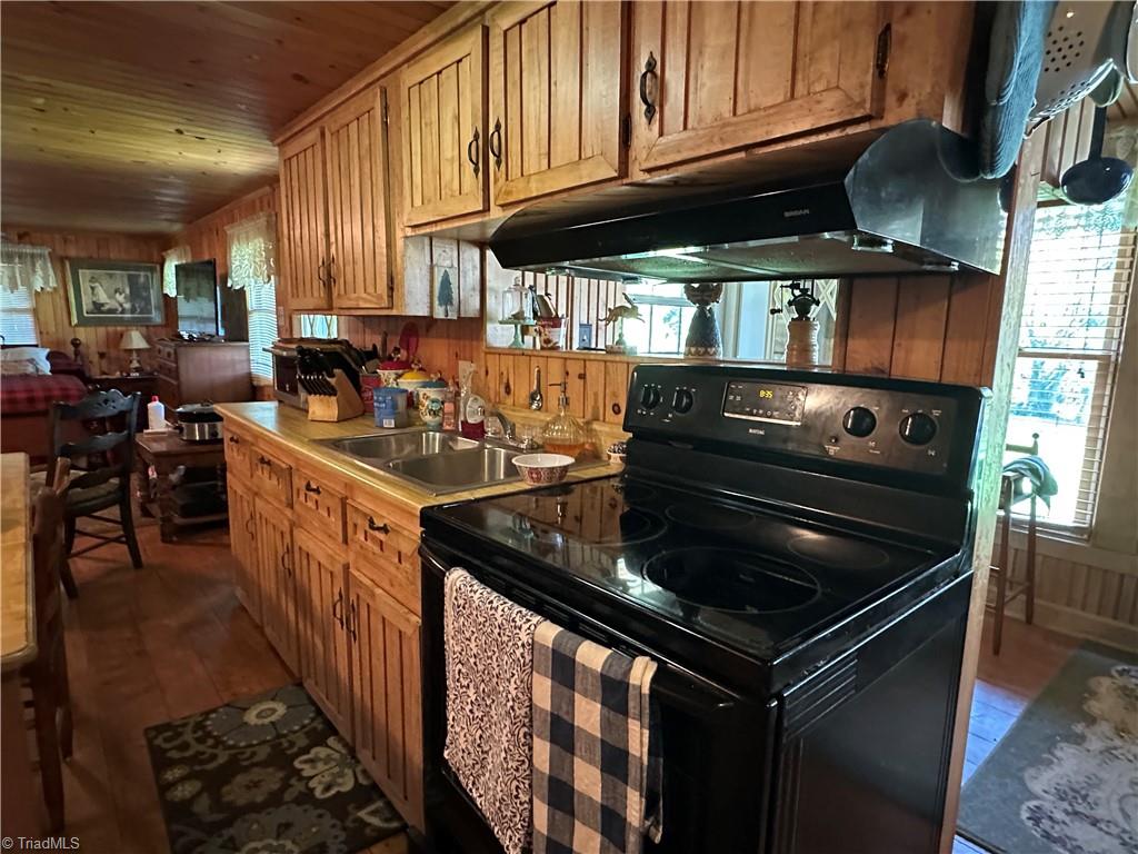 1501 Sand Ridge Road Millers Creek, NC 28651 - Photo 31 of 48