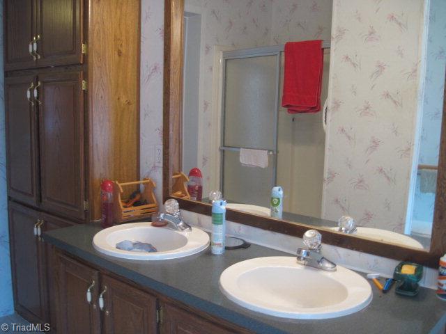 299 Wiles Ridge Road Hays, NC 28635 - Photo 7 of 15 Master Bath