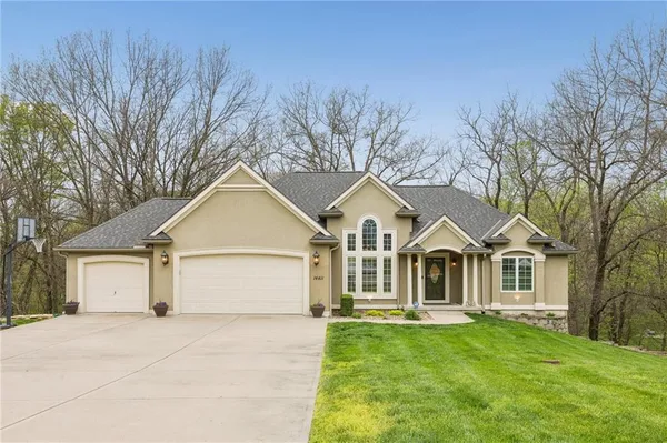 $775,000 | 14411 Northeast 146th Terrace, Kearney, MO 64060