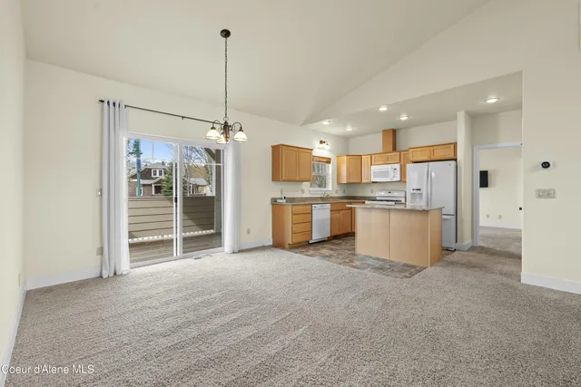 $605,000 | 424 Becker Lane, Dover, ID 83825