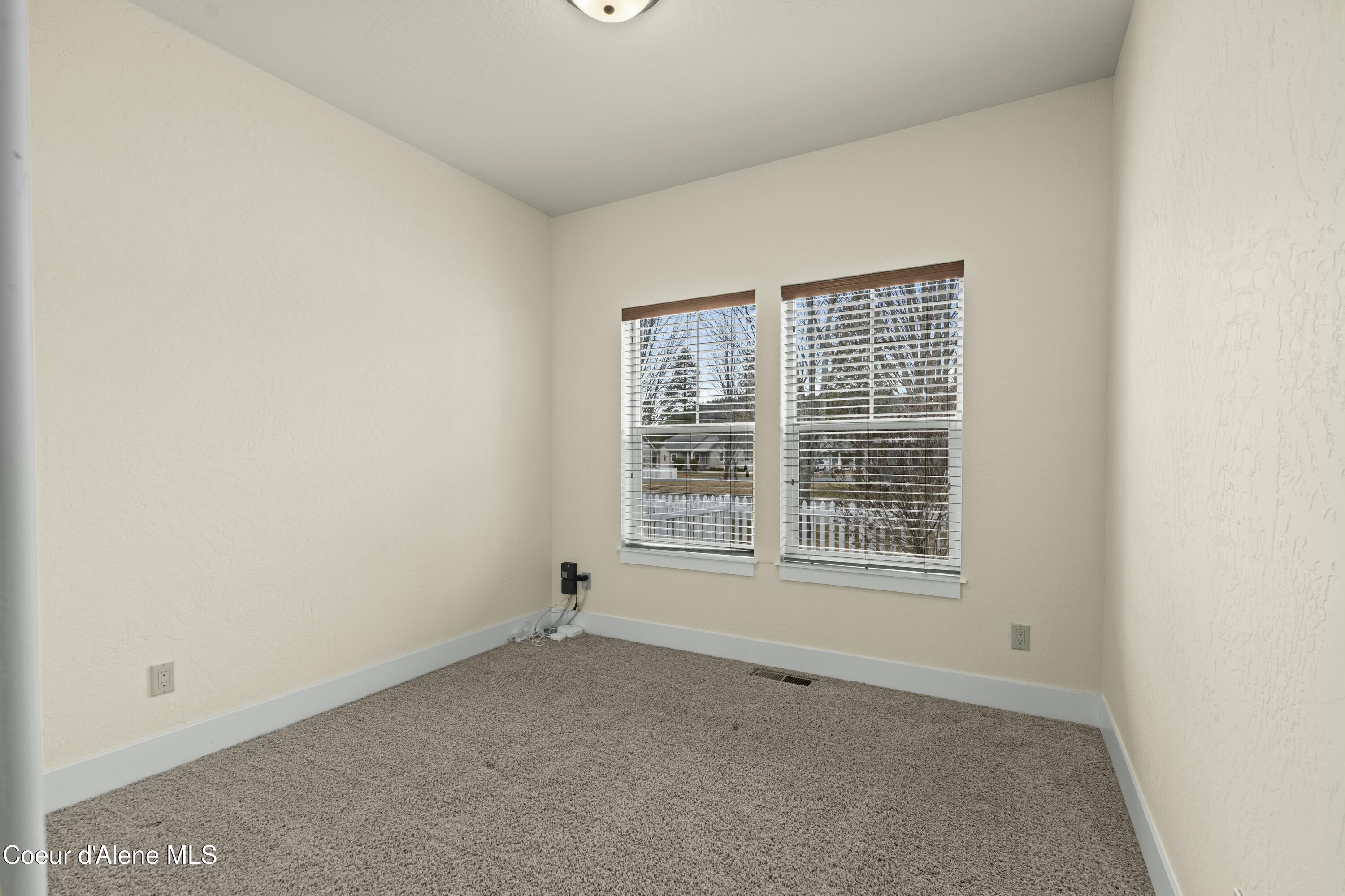 424 Becker Lane Dover, ID 83825 - Photo 17 of 32 Bedroom 2