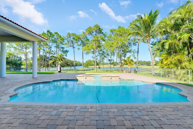 $11,000 | 11985 Carnegie Place, West Palm Beach, FL 33412