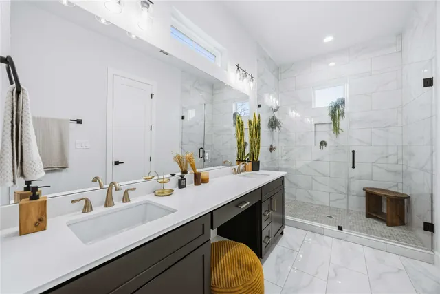 $2,400 | 6117 De Campo Street, Houston, TX 77091