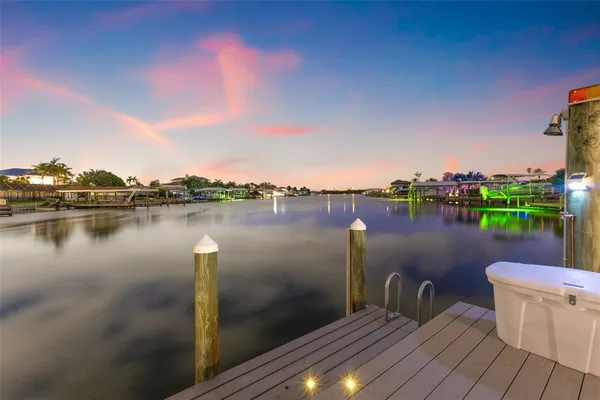 $2,999,000 | 511 Windward Passage, Clearwater Beach, FL 33767