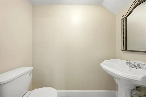 $2,600 | 12311 North Putney Court, Leesburg, FL 34788