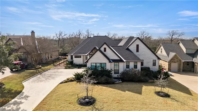 $995,000 | 3223 Pinyon Creek Drive, Bryan, TX 77807