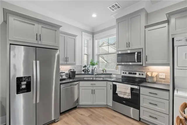 $995,000 | 3223 Pinyon Creek Drive, Bryan, TX 77807