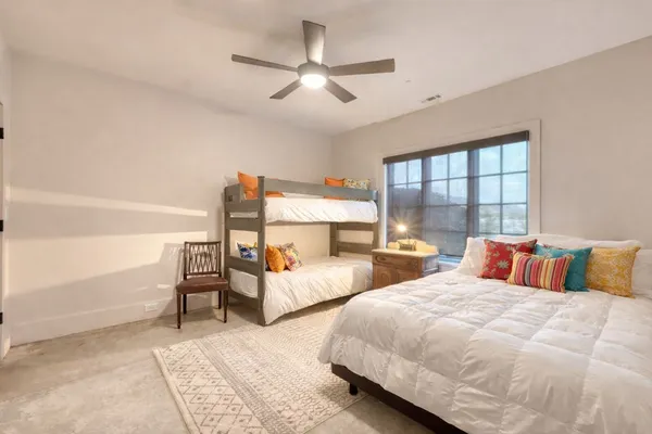 $3,000 | 56 Oak Crescent Circle, Clayton, GA 30525