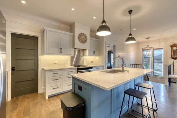 $3,000 | 56 Oak Crescent Circle, Clayton, GA 30525