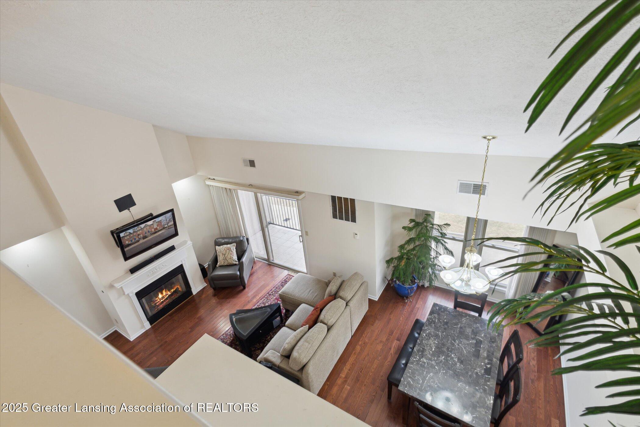 1359 Turner Road Lansing, MI 48906 - Photo 28 of 45 28-1359-Turner-Rd-Lansing-MI-48906-Windo