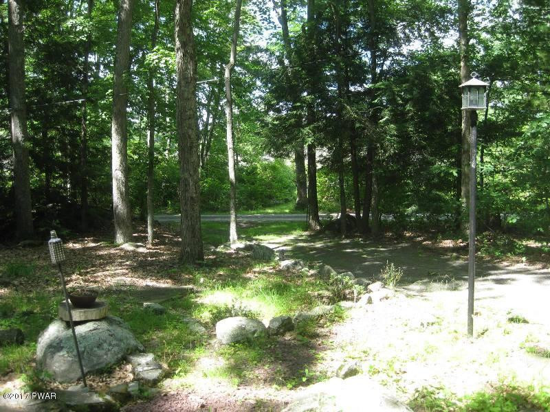 115 Mosier Road Dingmans Ferry, PA 18328 - Photo 10 of 13