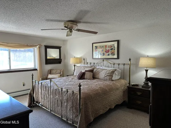 $195,000 | 11 Overlook Lane North, Unit B, Warrensburg, NY 12817