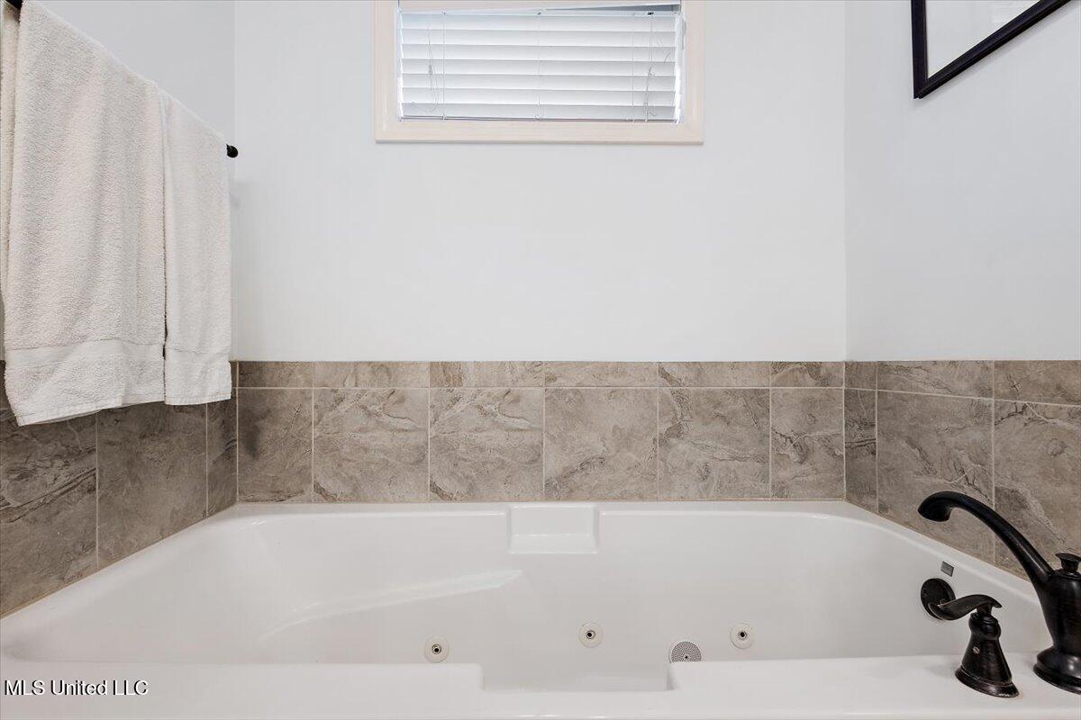 139 Ashbrooke Boulevard Madison, MS 39110 - Photo 21 of 35 21-HTP_9842