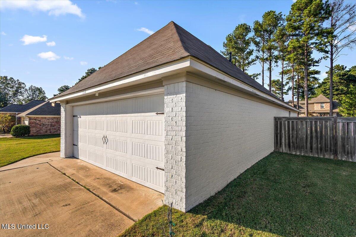 139 Ashbrooke Boulevard Madison, MS 39110 - Photo 3 of 35 02-HTP_9758