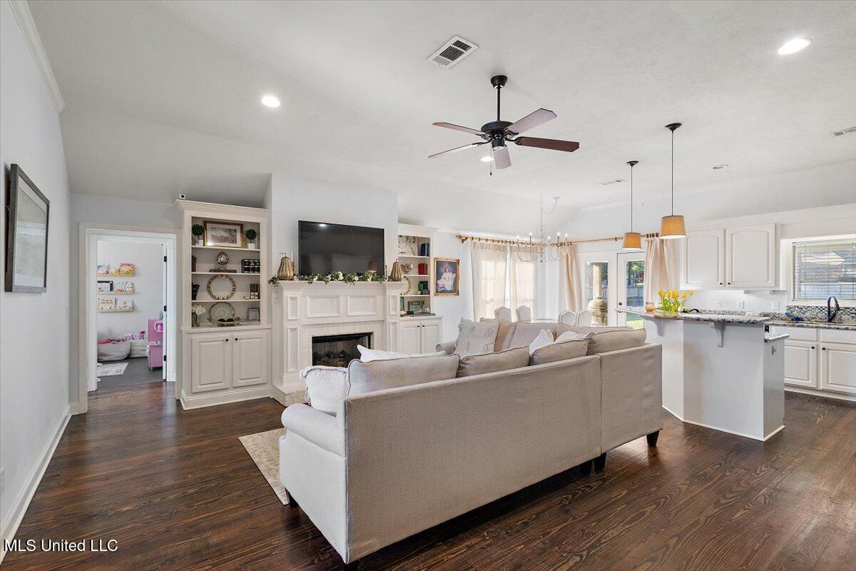 139 Ashbrooke Boulevard Madison, MS 39110 - Photo 8 of 35 08-HTP_9794